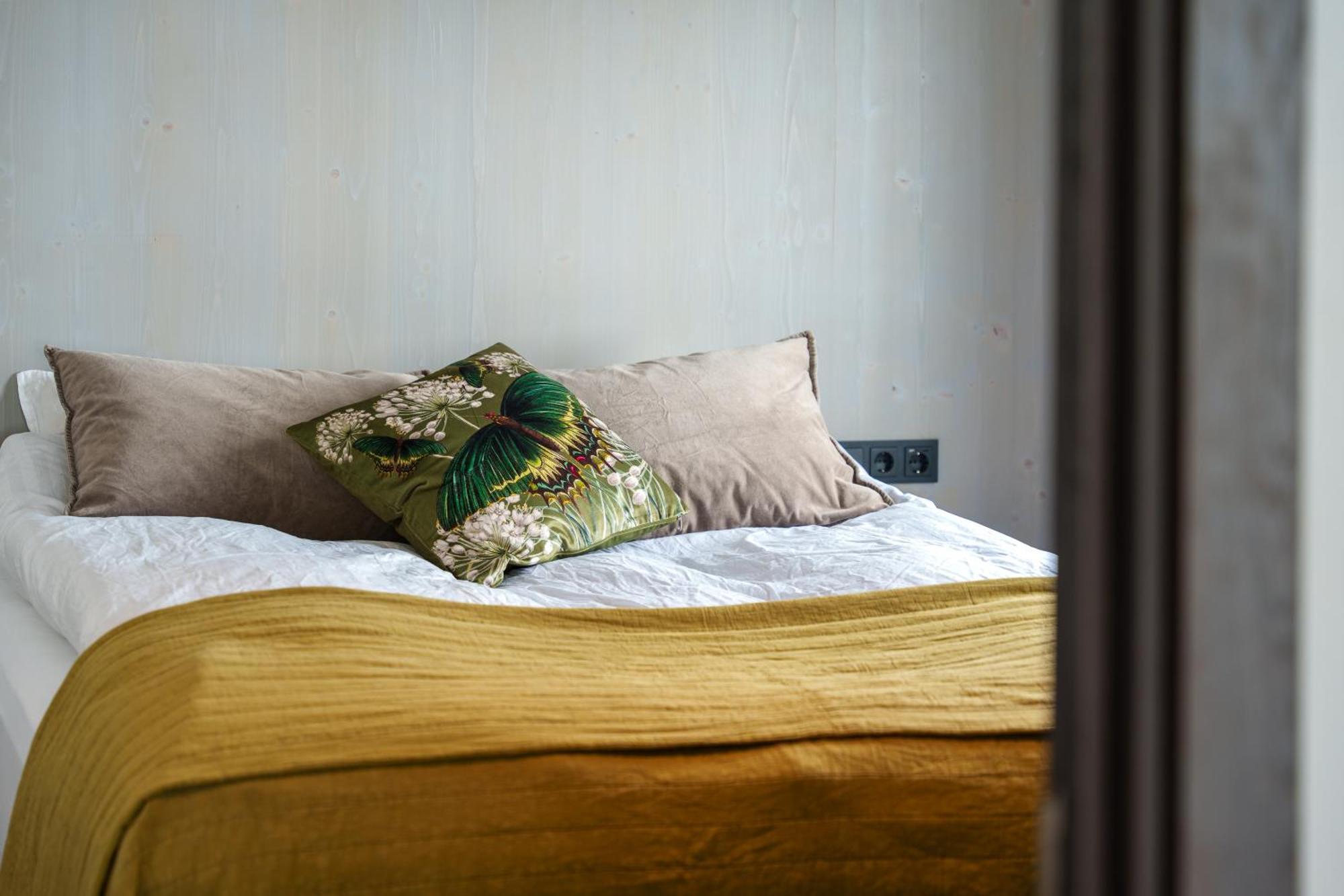 Day Dream Hyrnuland Villa อาคูเรย์รี ภายนอก รูปภาพ